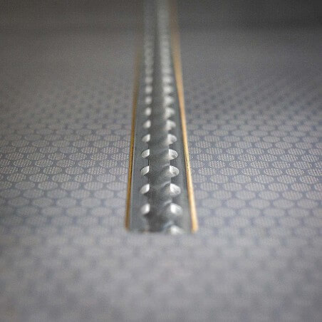 Plancher gris avec rail aéro intégré pour Toyota Proace 2016+