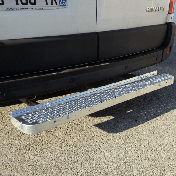 Marchepied Arrière Métal Pour Attelage - Inox Perforé 120kg - METEC