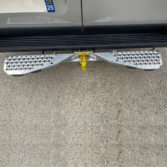 Marchepied Attelage Pour Suzuki Jimny JB64/JB74 - Tube 2" Carré - Accessoire 4x4 Japon