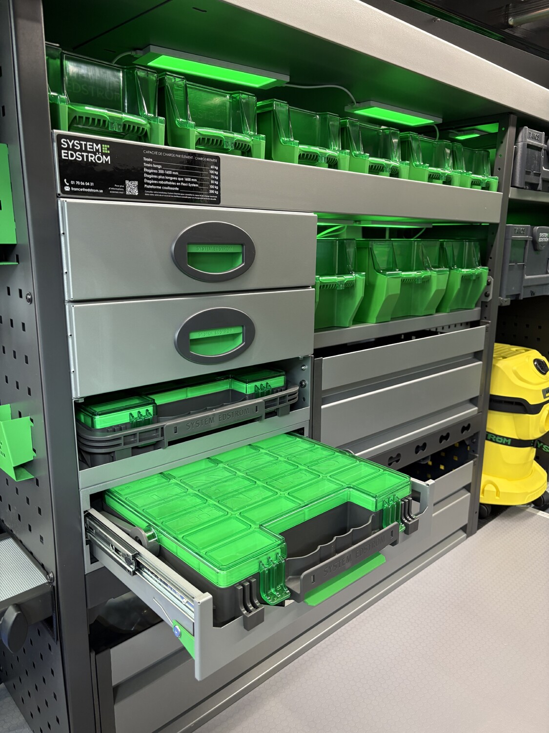 Innenausbau Nutzfahrzeug System Edström — Metallregale, selbstsperrende Schubladen und Schnabelkästen für Elektriker — Excelvan.com